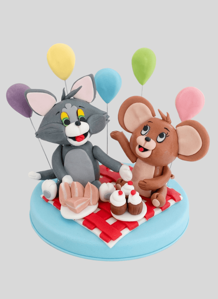 Enthralling Tom Cake