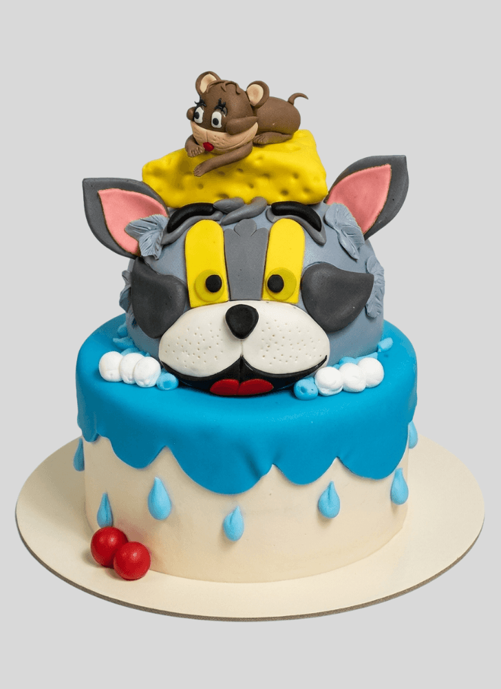 Enticing Tom Cake