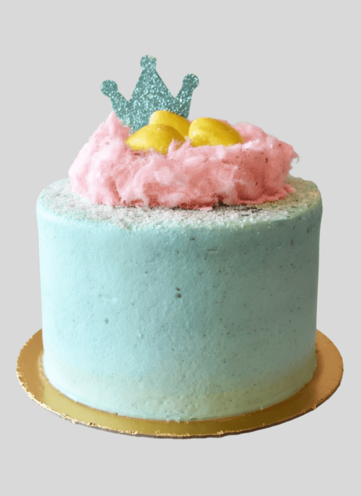 Grand Chick Cake