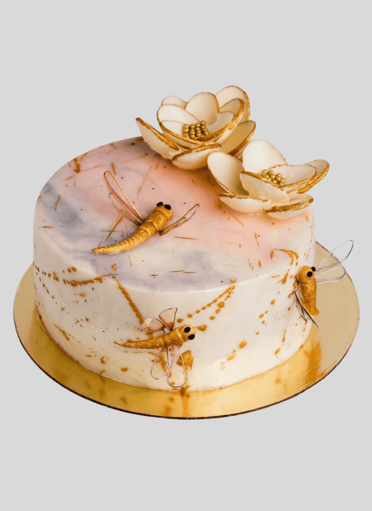 Comely Dragonfly Cake
