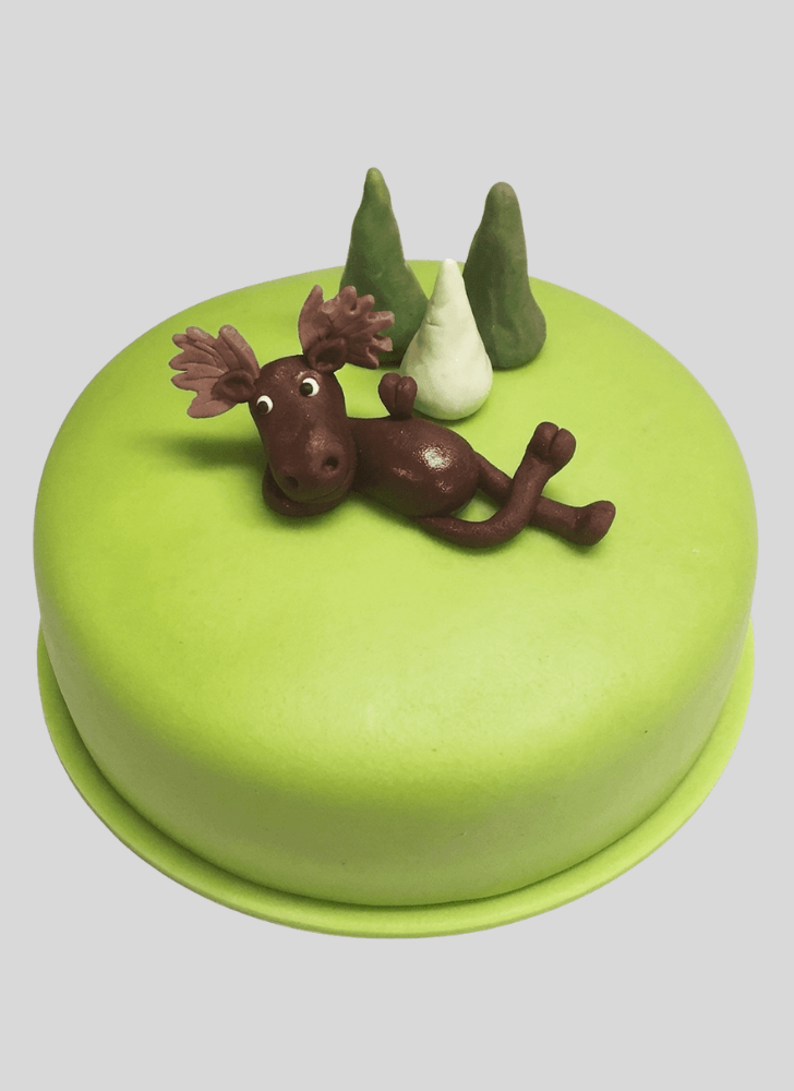 Fascinating Elk Cake