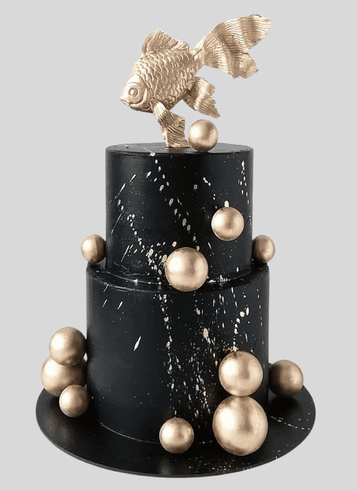 Pretty Goldfish Cake