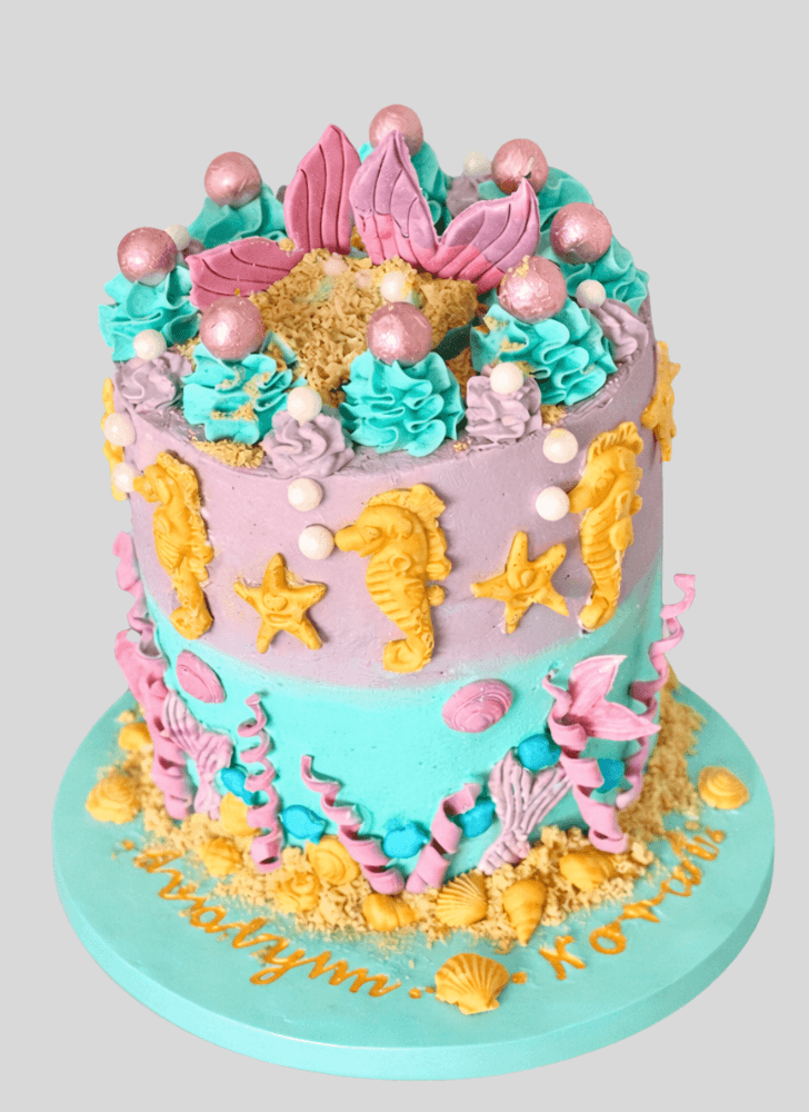 Stunning Seahorse Cake
