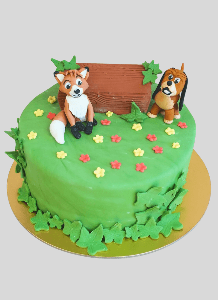 Divine The Fox and the Hound Cake