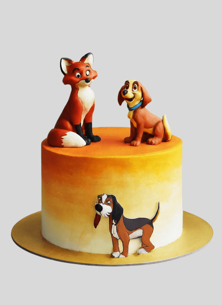 Fair The Fox and the Hound Cake