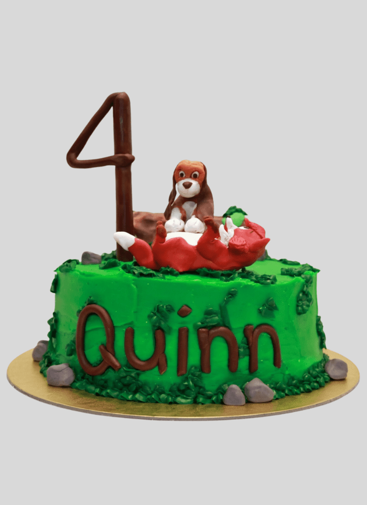 Mesmeric The Fox and the Hound Cake