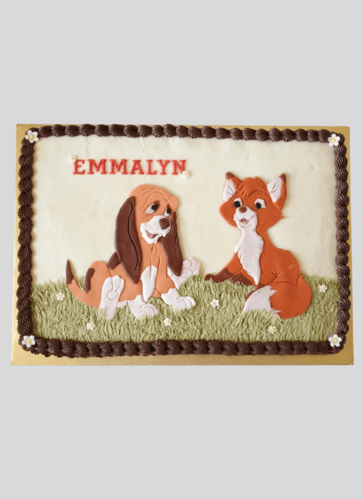 Resplendent The Fox and the Hound Cake