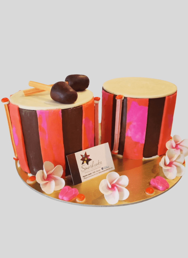Beauteous Bongo Cake
