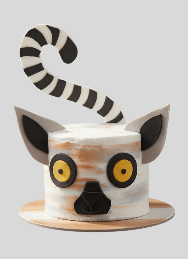 Comely Lemur Cake