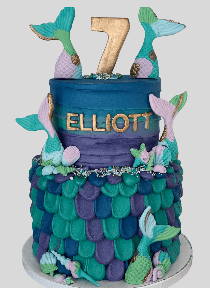 Delightful Shells Cake