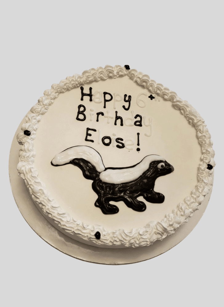 Comely Skunk Cake