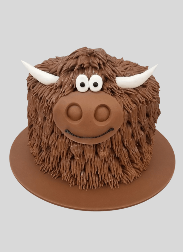 Yak Cake with Greeen Cream Base