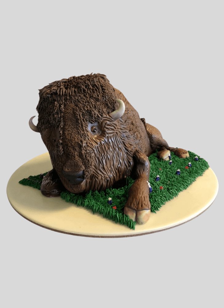 Yak Head Cake with Beige Base
