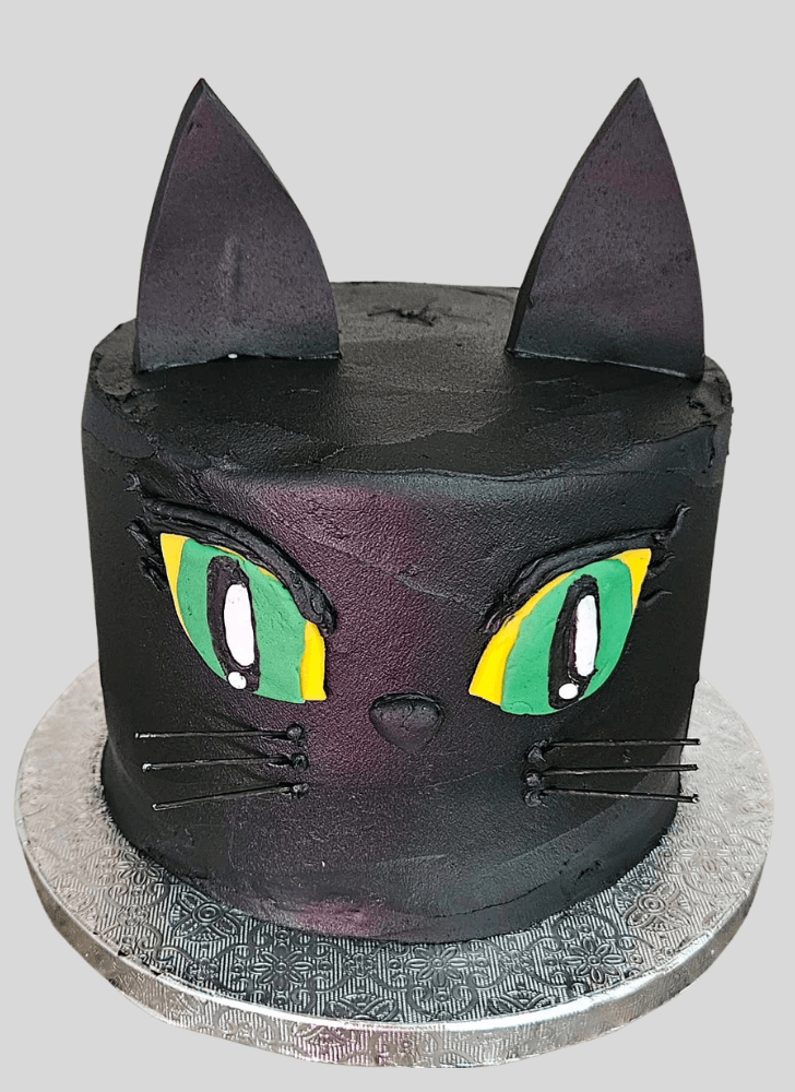 Fascinating Cat Cake