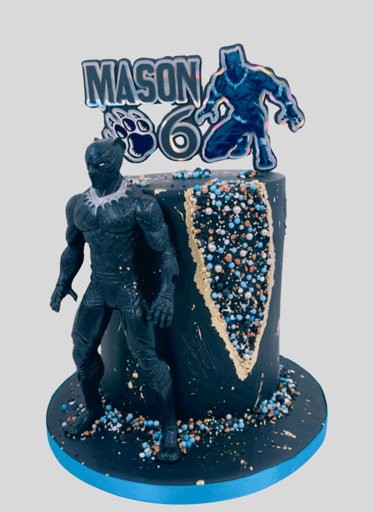 Comely Black Panther Cake