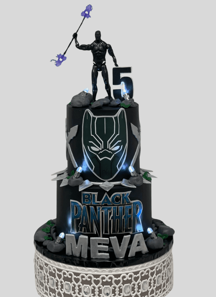 Inviting Panthering Black Panther Cake