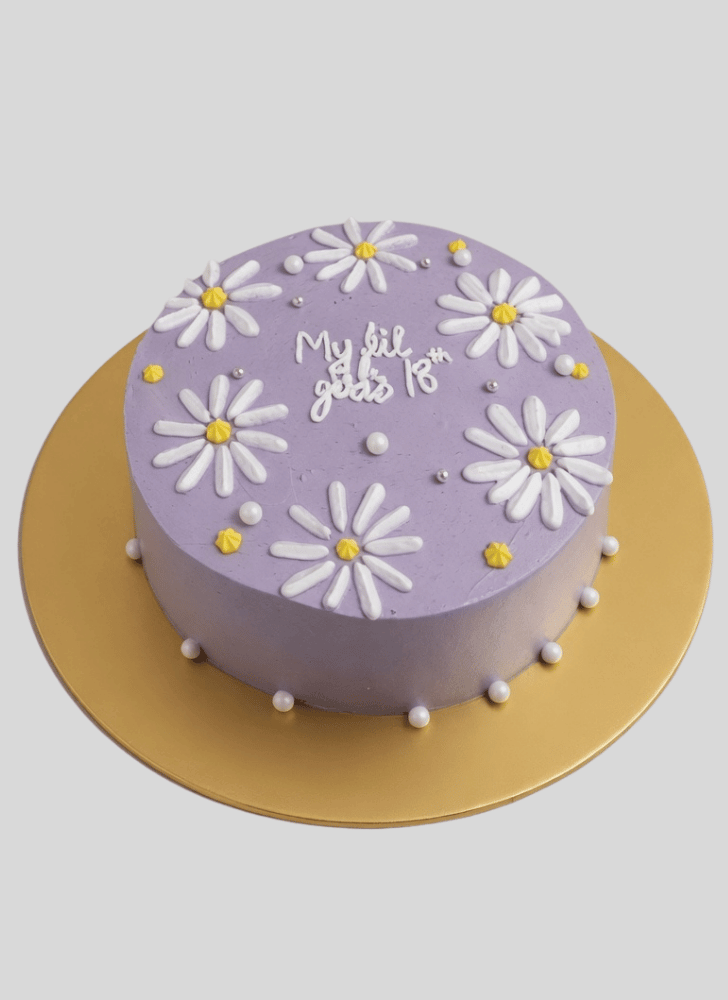 Divine Daisy Cake