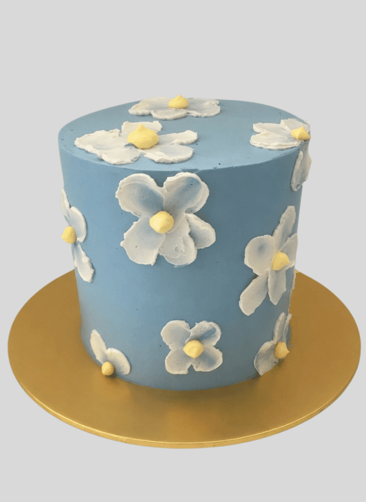 Pleasing Daisy Cake