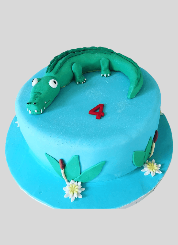 Elegant Crocodile Cake