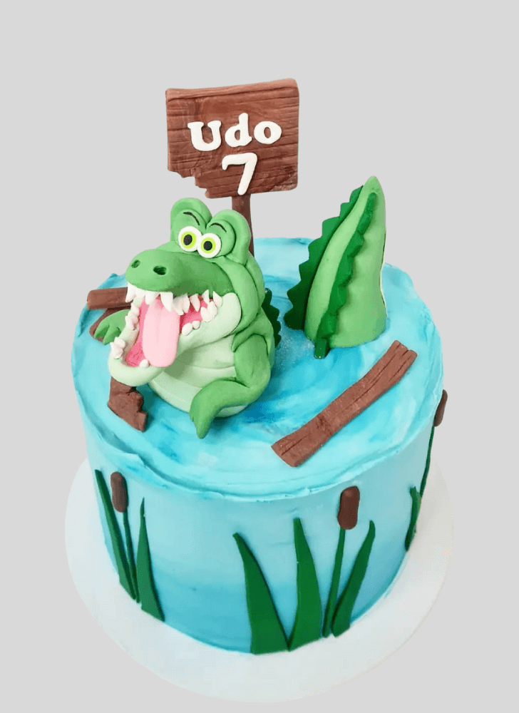 Stunning Crocodile Cake