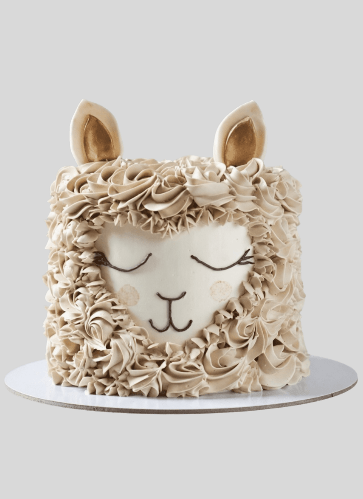 Grand Llama Cake