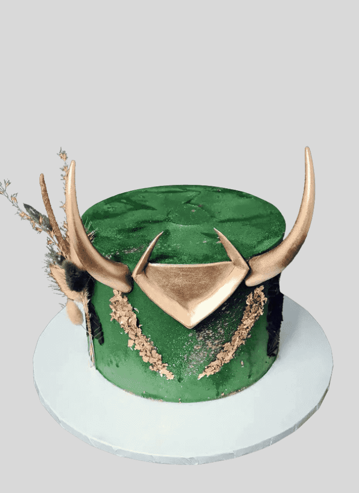 Wonderful Loki Cake Design