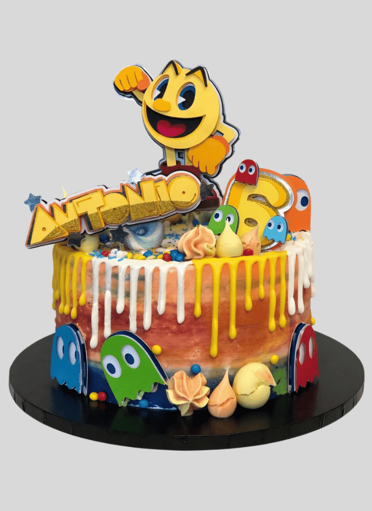 Good Looking PacMan Cake