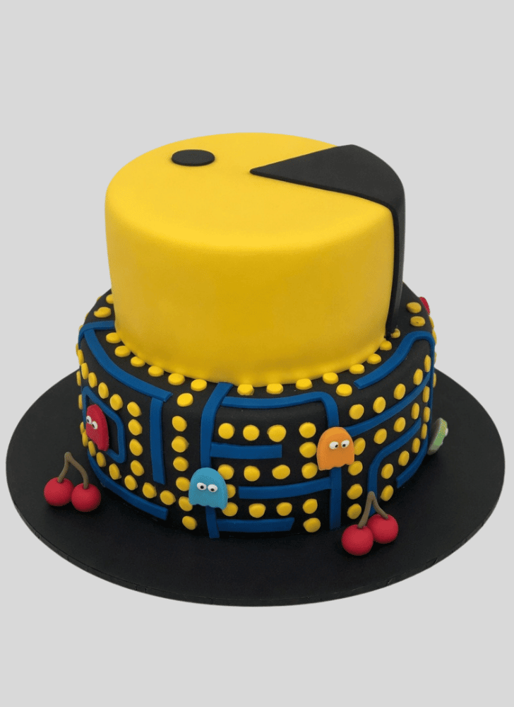 Grand PacMan Cake