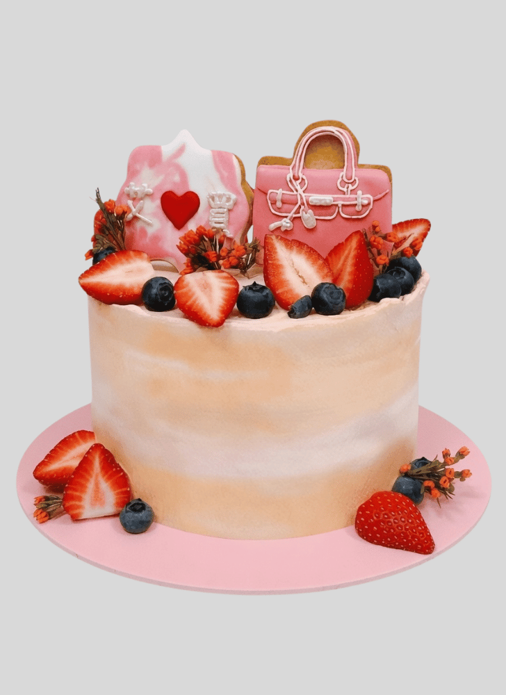Appealing Strawberry Cake