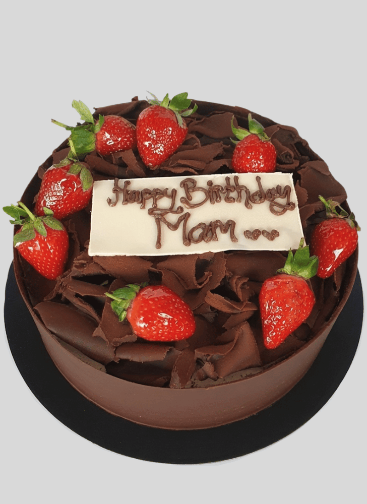 Delightful Strawberry Cake