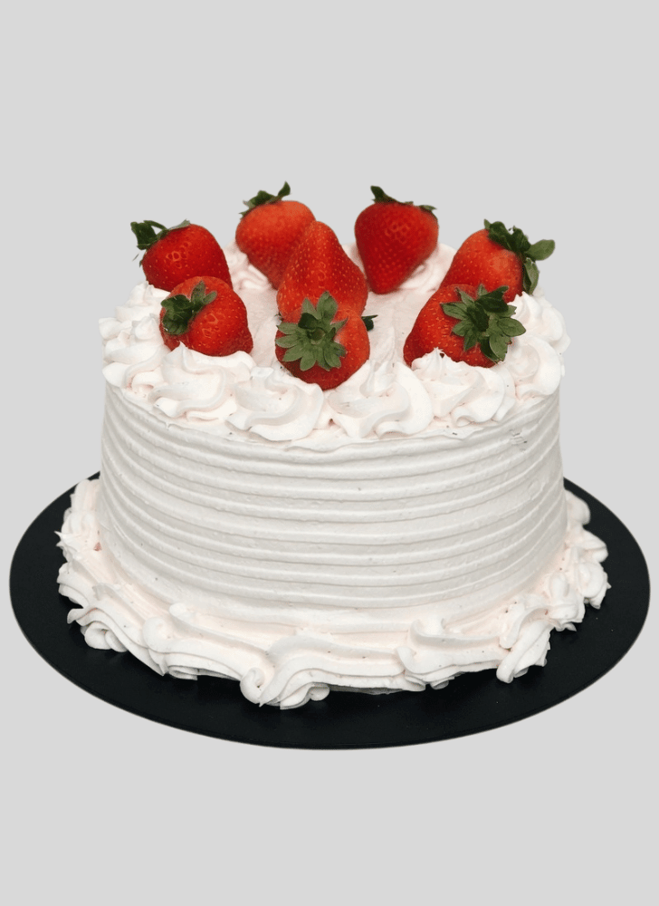 Fine Strawberry Cake