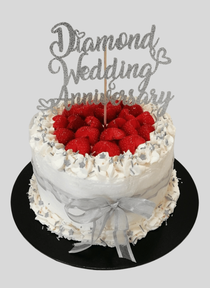 Good Looking Strawberry Cake