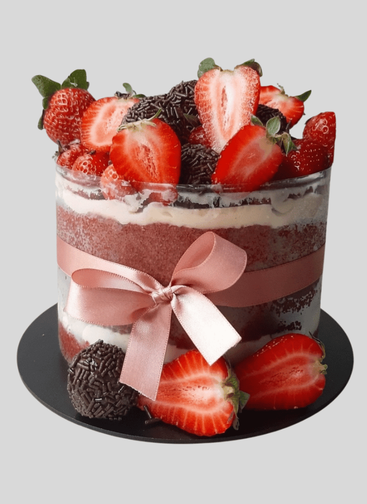 Nice Strawberry Cake