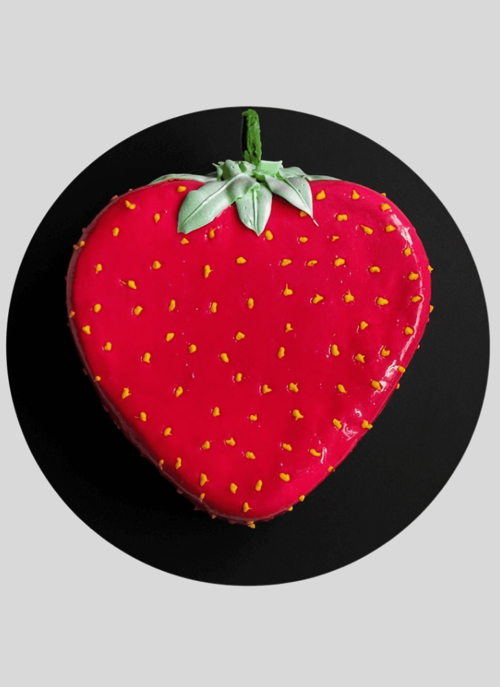 Pleasing Strawberry Cake