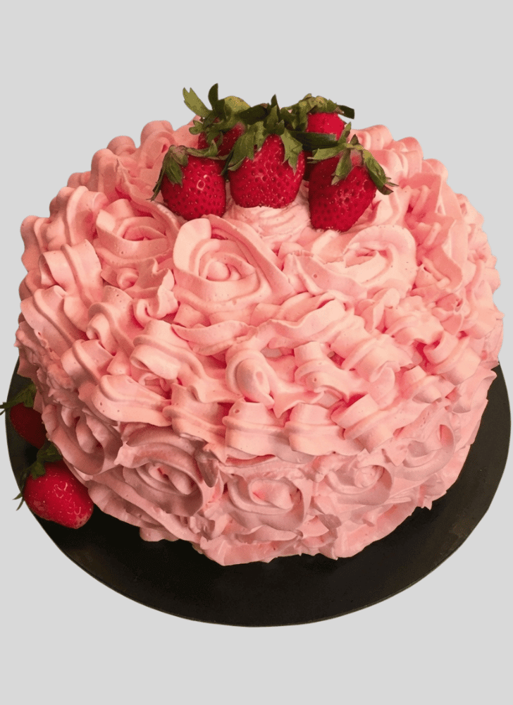 Ravishing Strawberry Cake