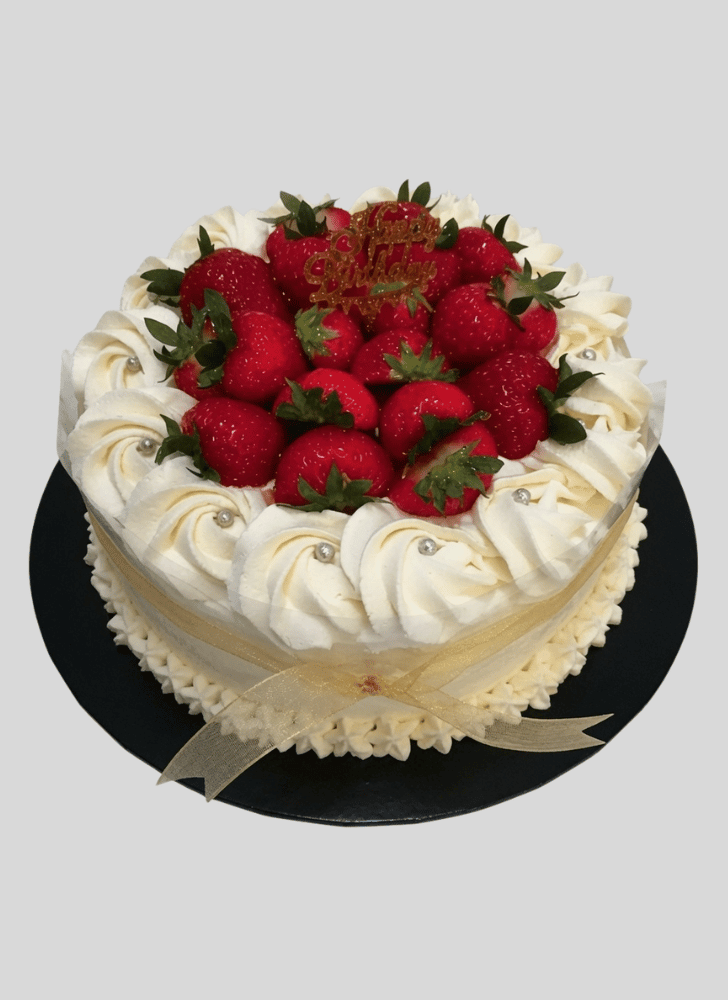 Refined Strawberry Cake