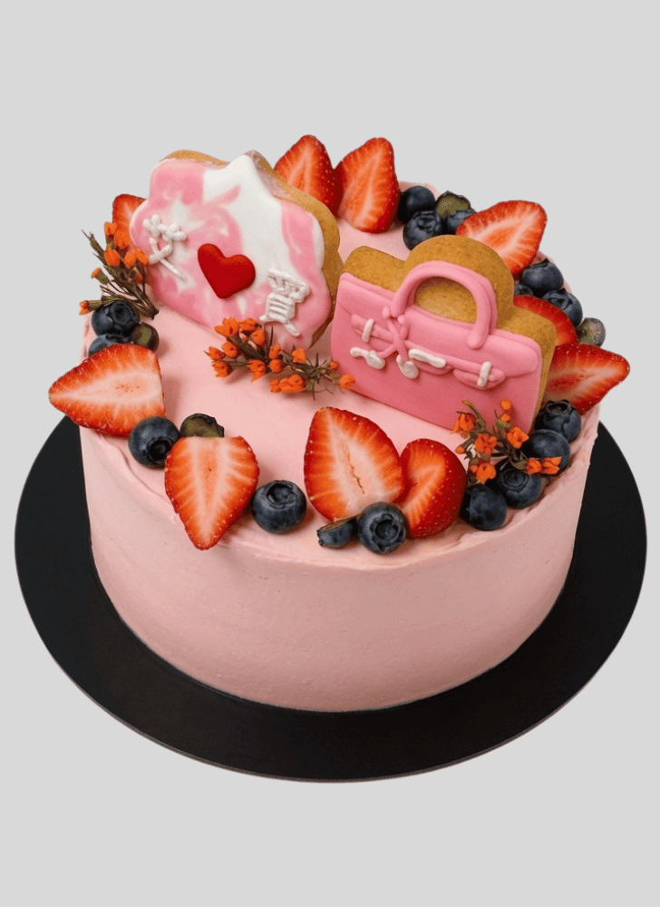 Splendid Strawberry Cake