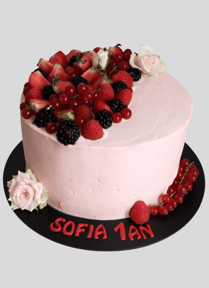 Stunning Strawberry Cake