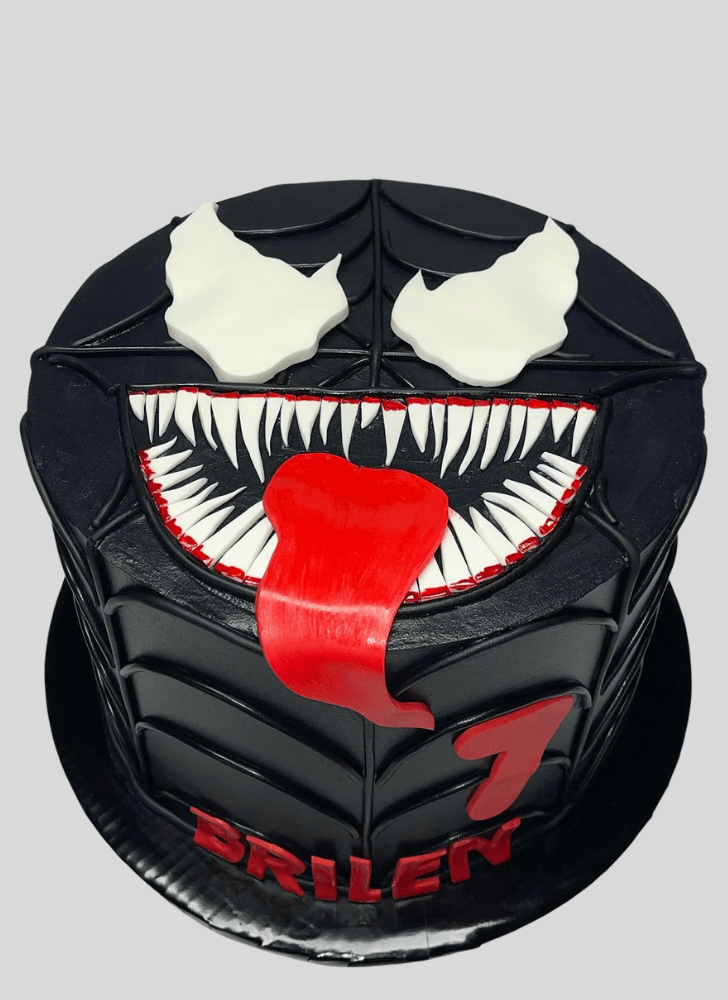 Resplendent Venom Cake