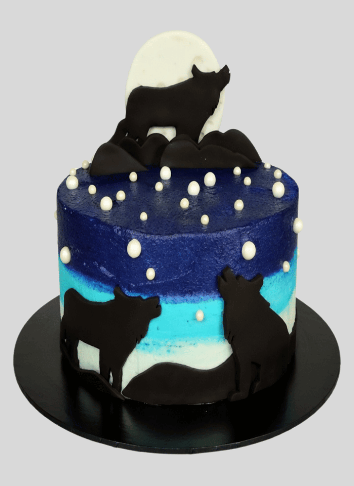 Dazzling Wolf Cake