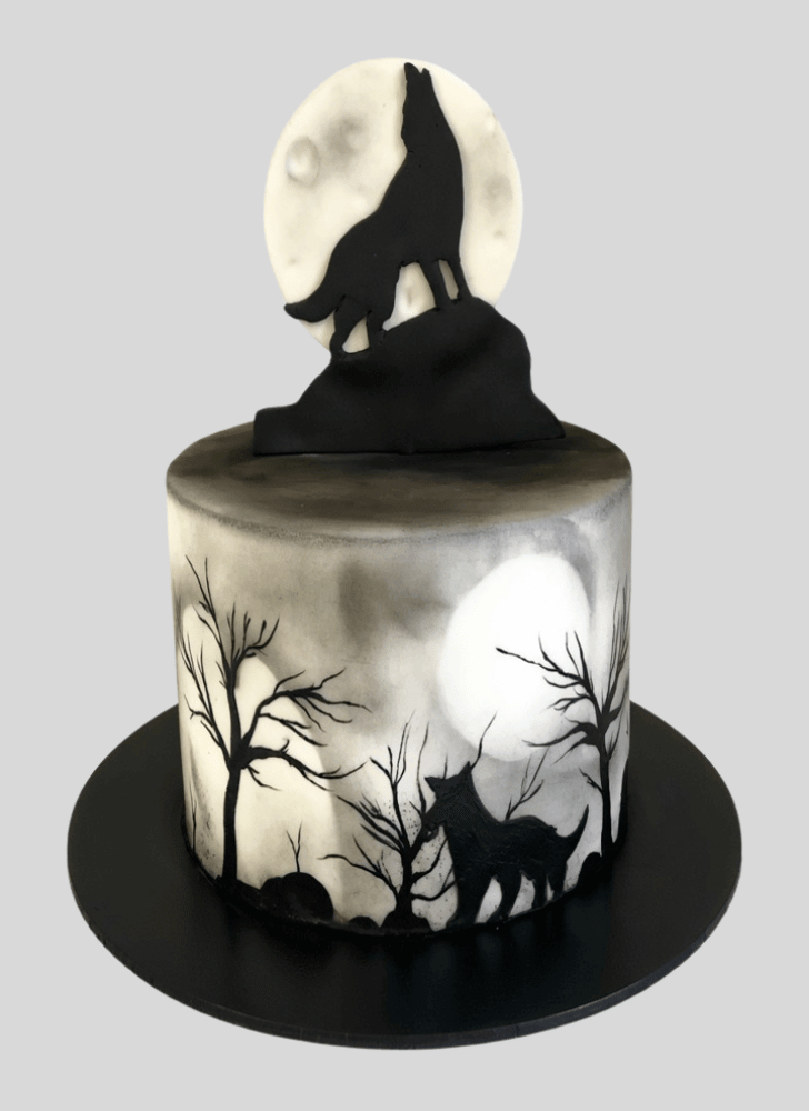 Fine Wolf Cake