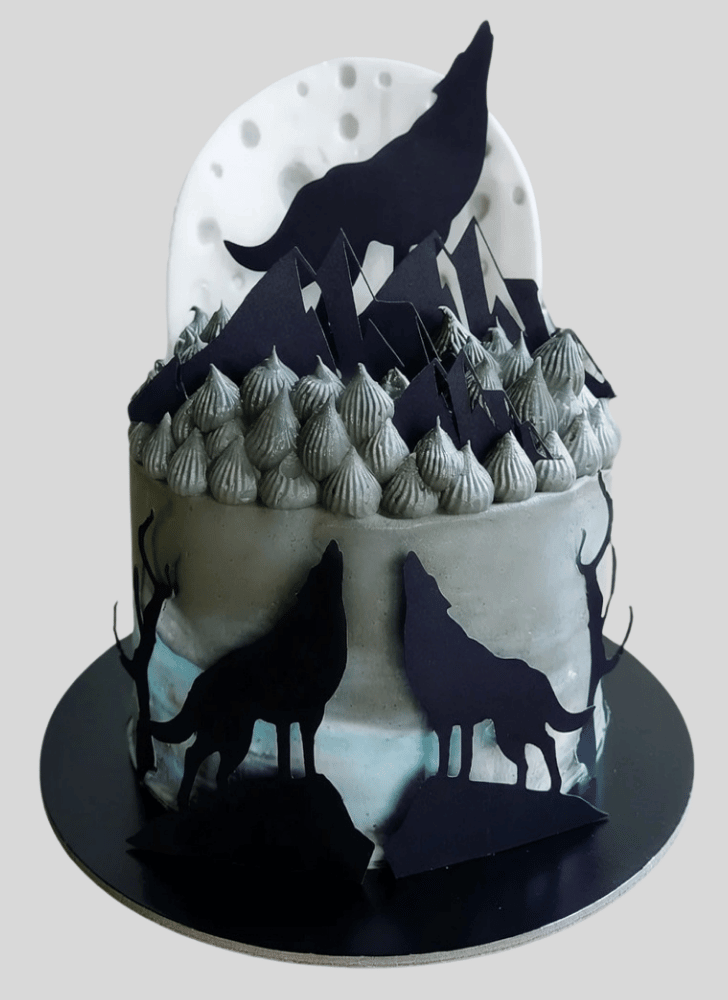 Pretty Wolf Cake