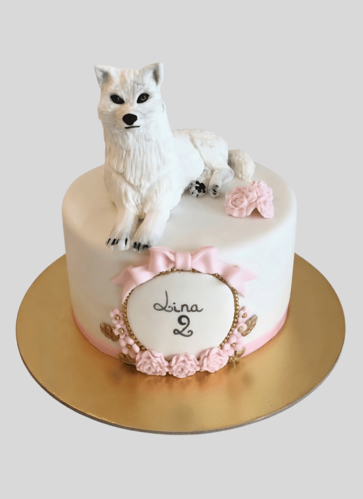 Splendid Wolf Cake