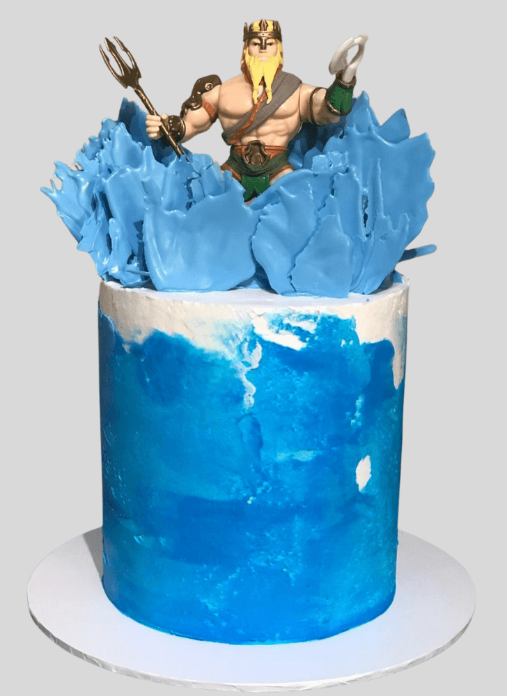 Grand Aquaman Cake