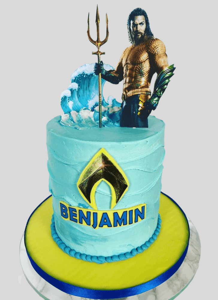 Resplendent Aquaman Cake