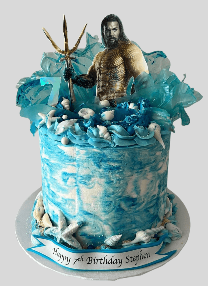 Splendid Aquaman Cake
