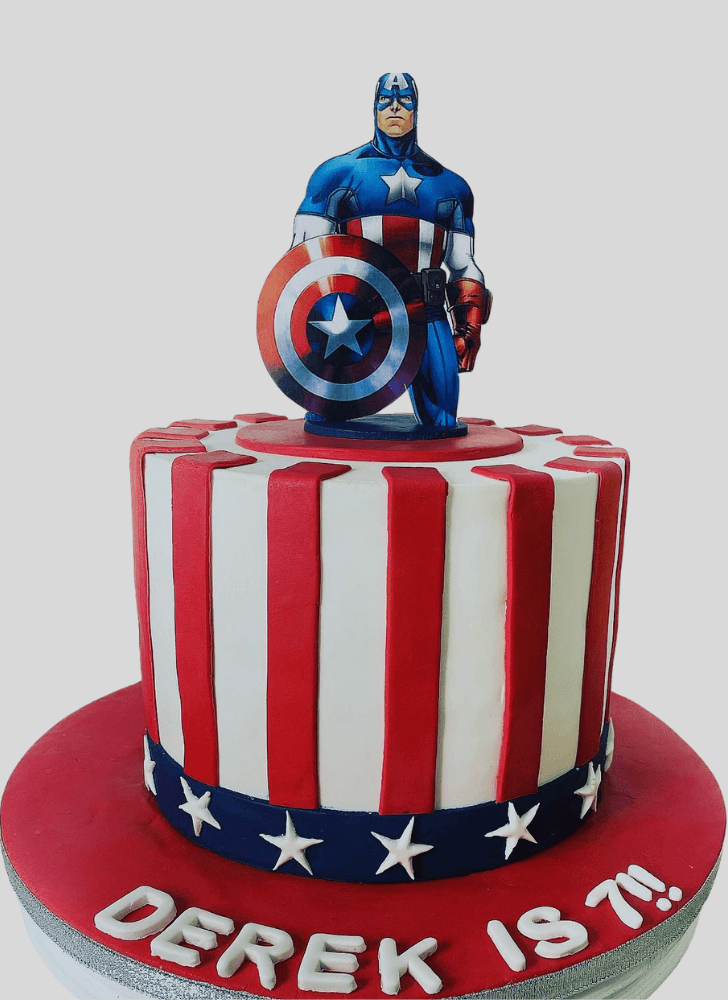 Pretty Captain America Cake