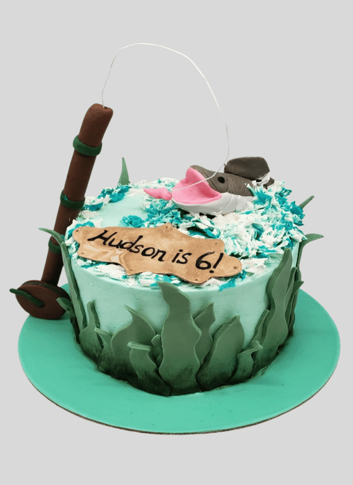 Lovely Fishing Cake Design