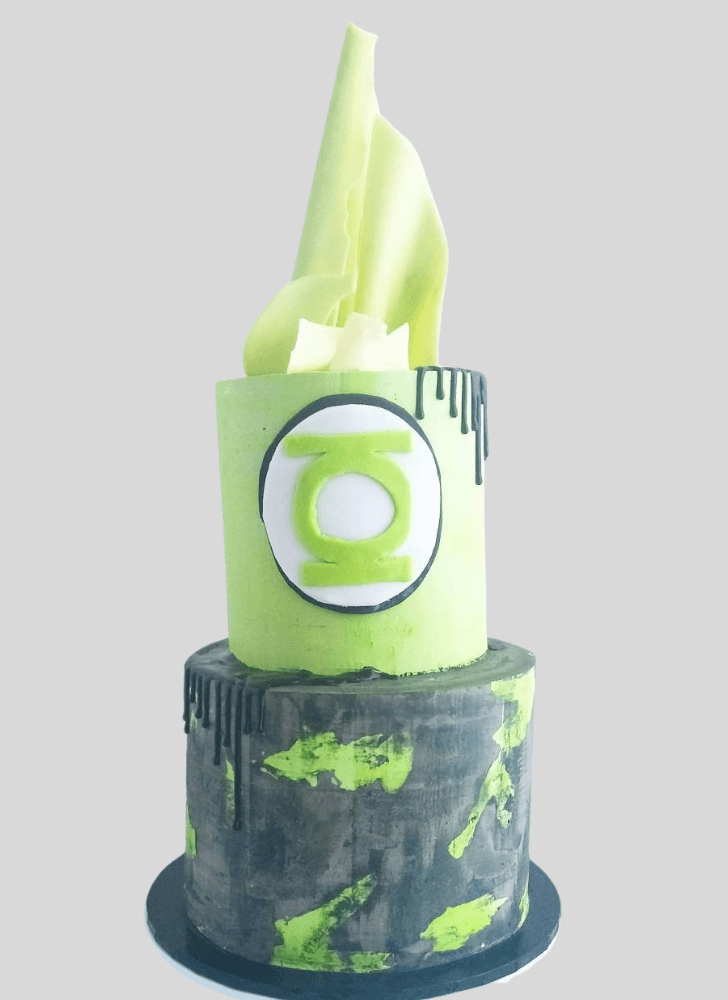 Admirable Green Lantern Cake Design