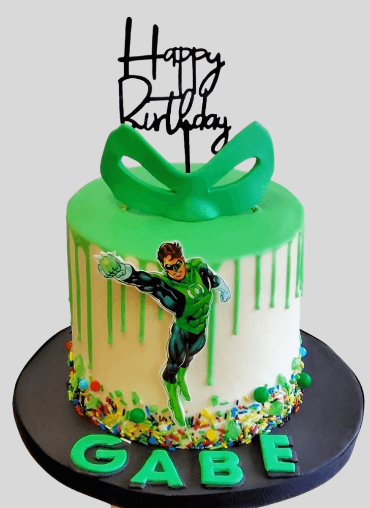 Bewitching Green Lantern Cake